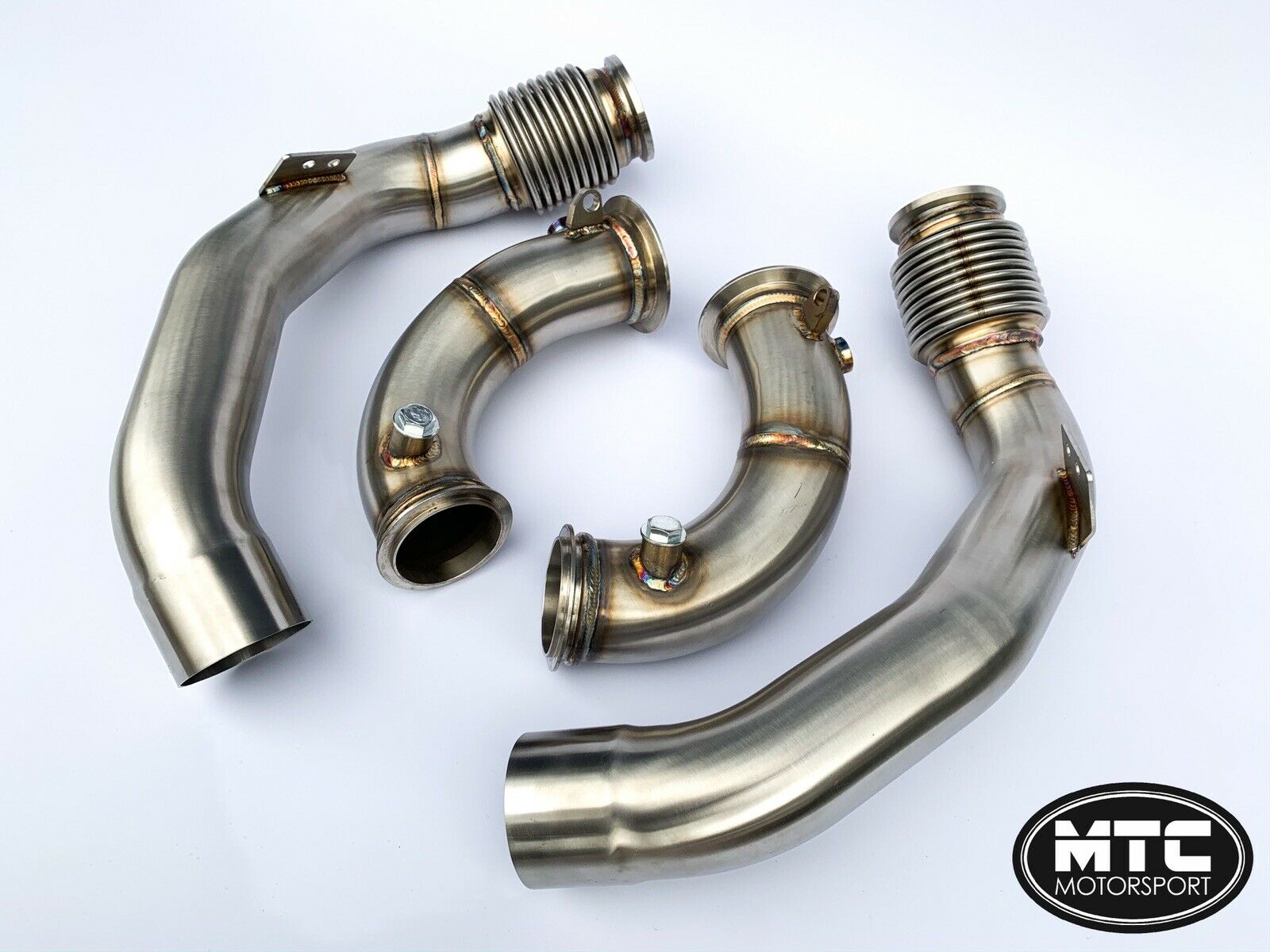 BMW F90 M5 Decat Downpipes S63M 3” 2018- | MTC Motorsport