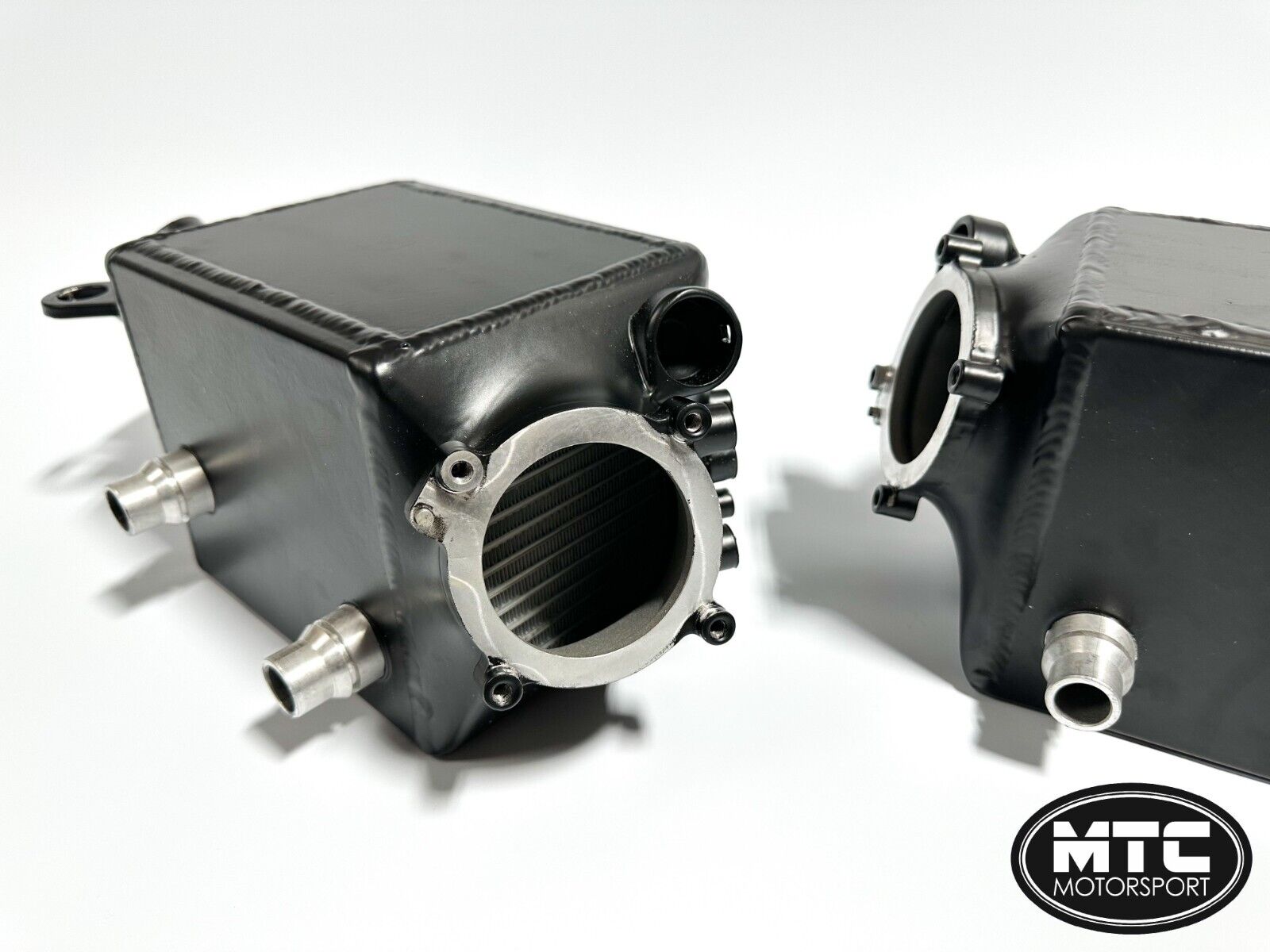 BMW M5 M6 Twin Charge Air Coolers With AN Fittings For Methanol | Alloy Chargecooler F10 F12 | MTC Motorsport