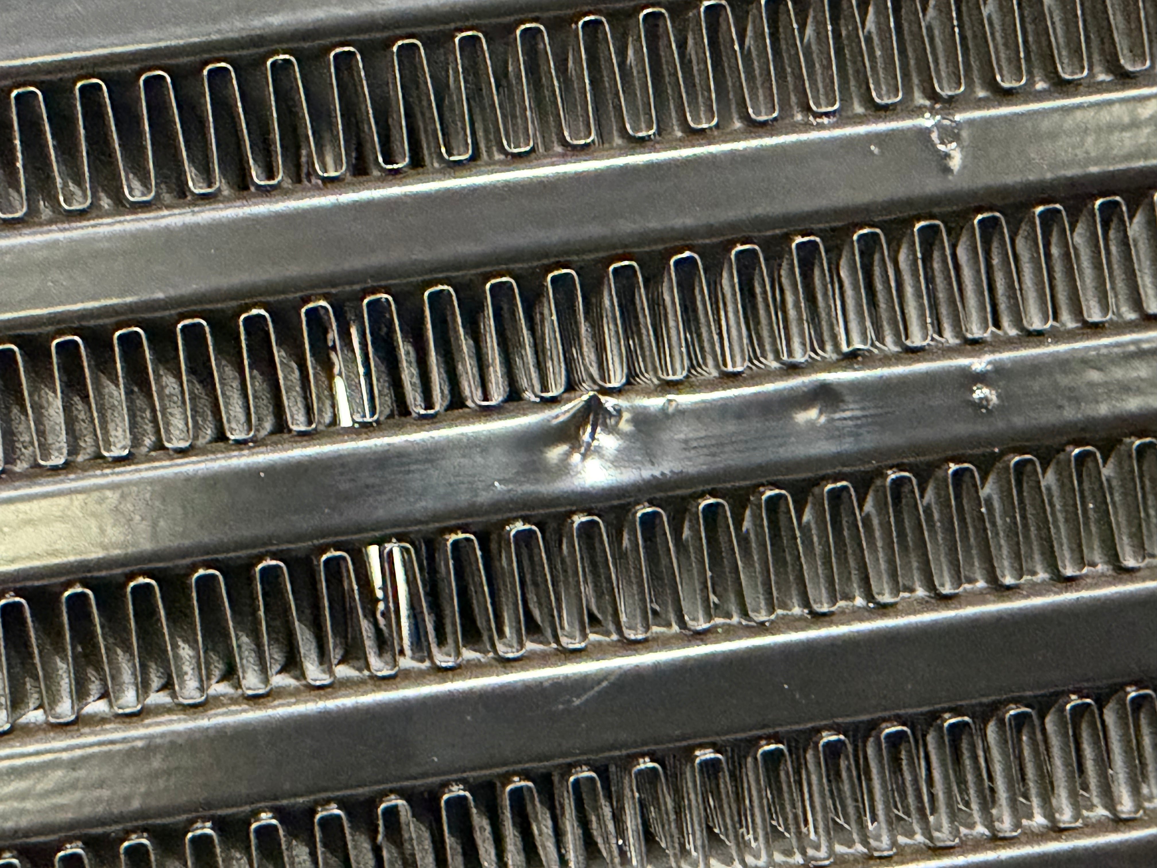 OUTLET DAMAGED BMW 518D 520D 525D 530D Intercooler F07 F10 F11