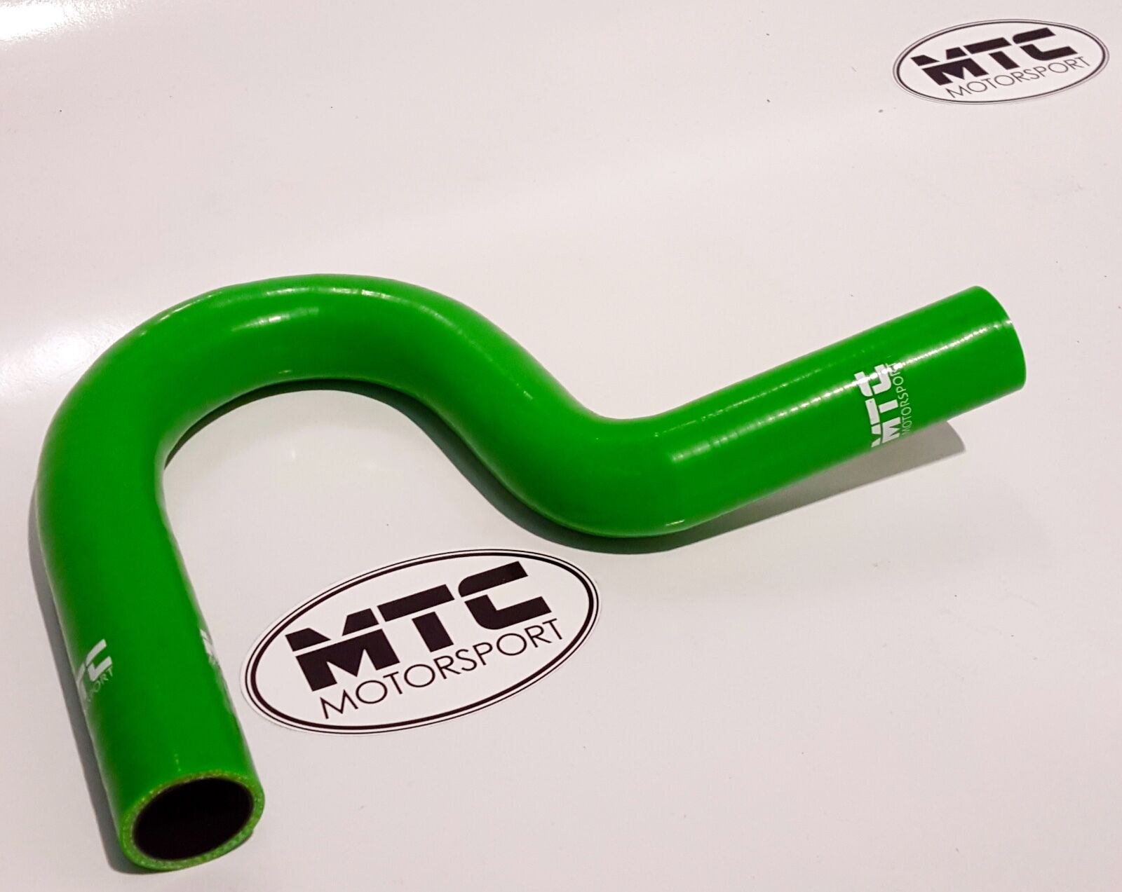 Ford Focus RS MK2 Turbo Noise Generator Hose Green | MTC Motorsport