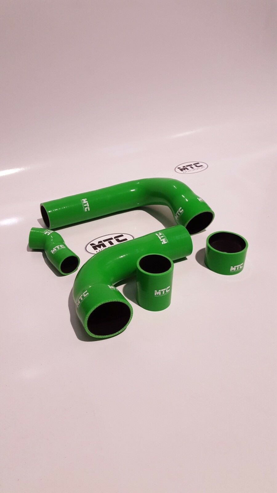 Ford Focus RS MK2 Turbo Boost Hoses Green | MTC Motorsport