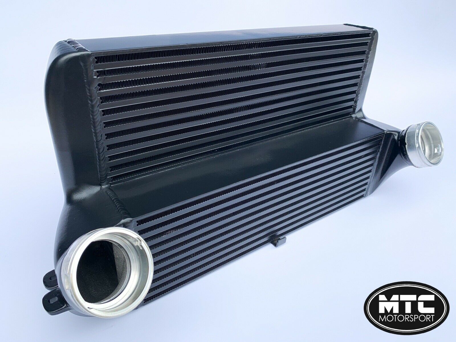 BMW F16 X6 Huge Stepped Competition Intercooler Black | MTC Motorsport