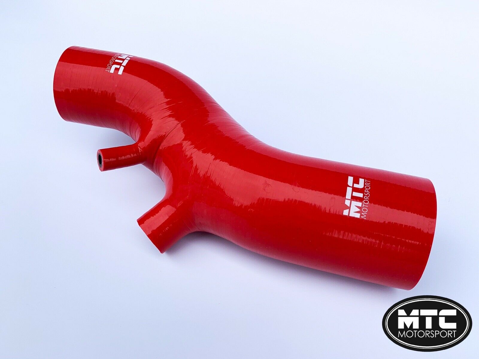 Renault Megane RS250 265 275 Intake Airbox Inlet Hose Red | MTC Motorsport